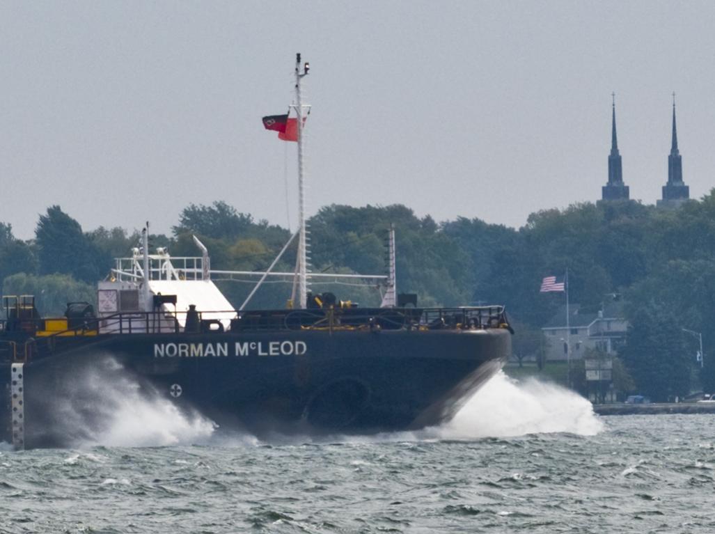 Name:  Tug,barge Norman McLeod, 19 Sept 2014 .jpg
Views: 327
Size:  76.5 KB