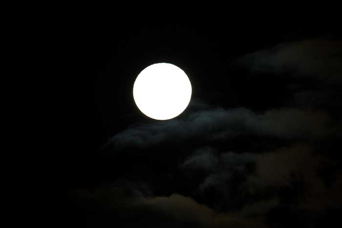 Name:  supermoon-027-as-Smart-Object-1.jpg
Views: 178
Size:  9.5 KB