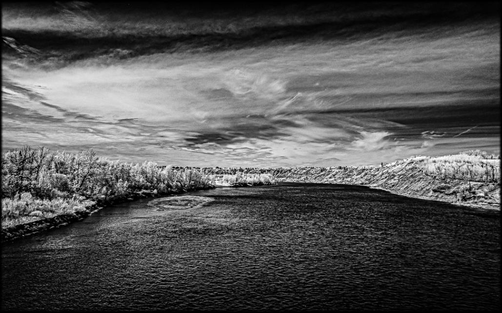 Name:  Infrared Monochrome 02.jpg
Views: 499
Size:  131.2 KB