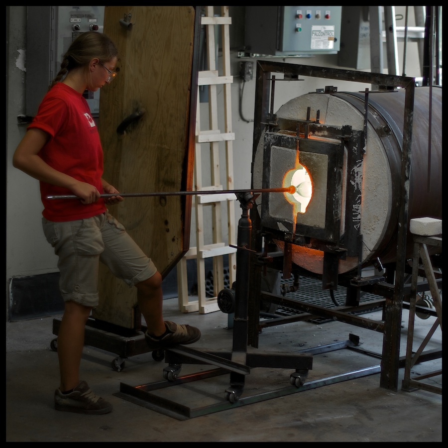 Name:  Colour Glass Blowing.jpg
Views: 369
Size:  235.0 KB