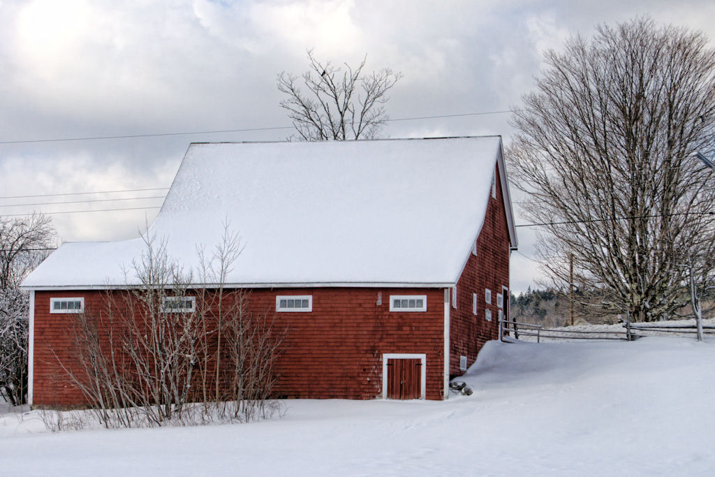 Name:  red barn small.jpg
Views: 591
Size:  147.3 KB